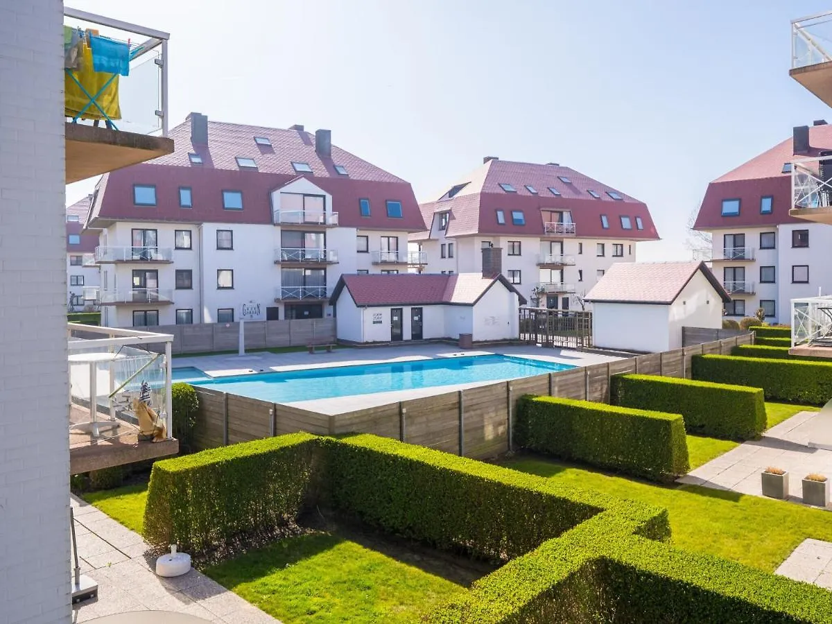 Cosy Apartment Near The Center 米德尔克尔克