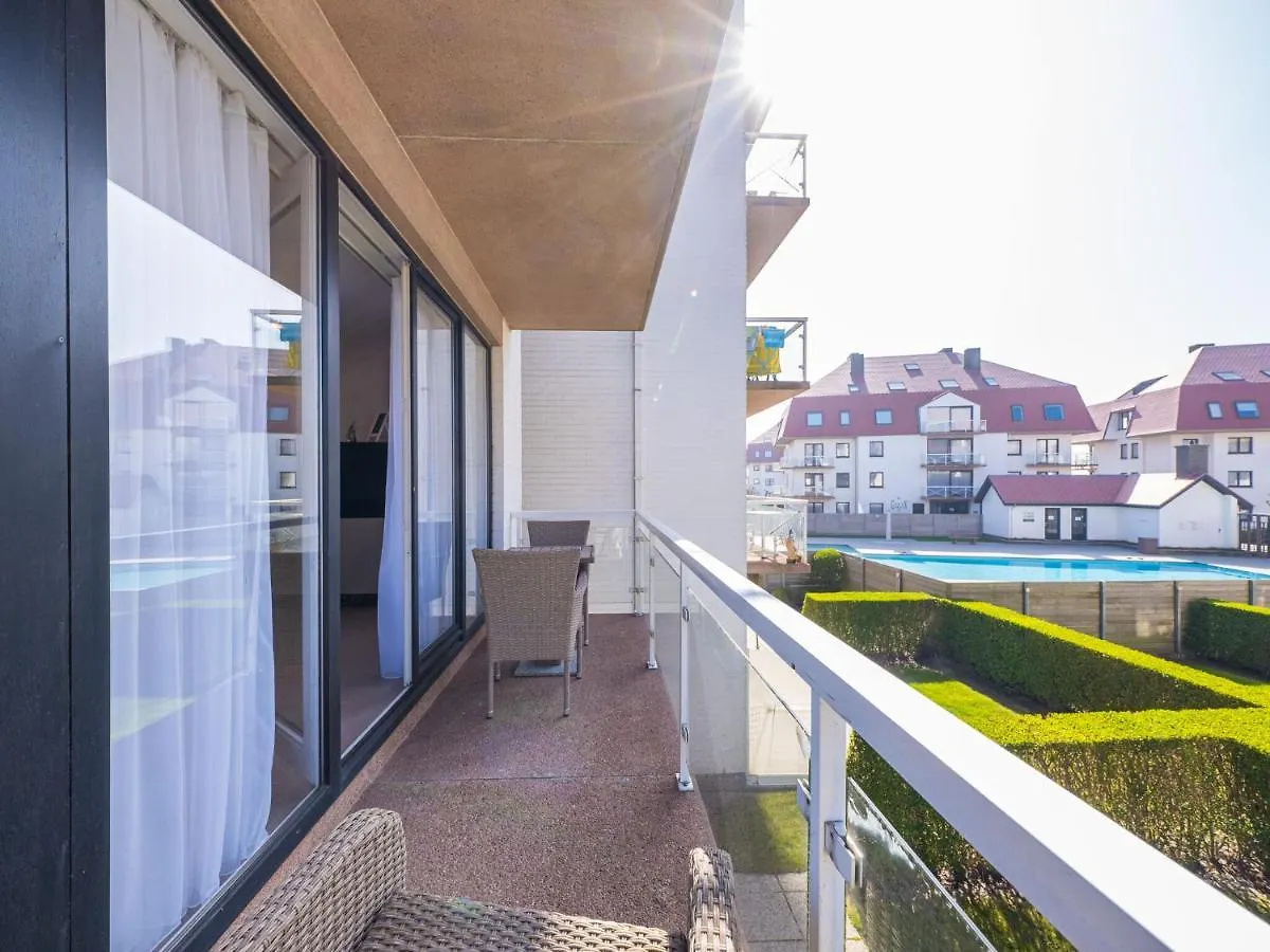 Cosy Apartment Near The Center 米德尔克尔克