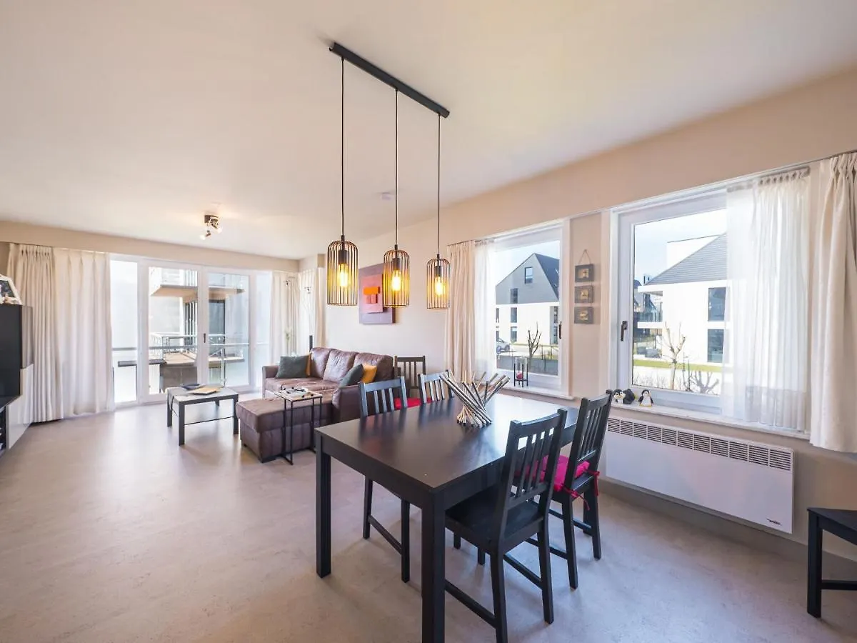 Cosy Apartment Near The Center 米德尔克尔克 0*,  比利时